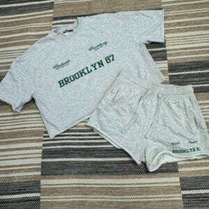 Zara Women's Cropped Brooklyn Sweatshirt Short Outfit Set Gray Fleece Size Small